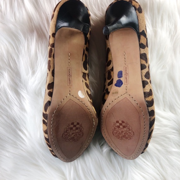 Vince Camuto Leopard Print. Size 9.5 - Picture 5 of 8